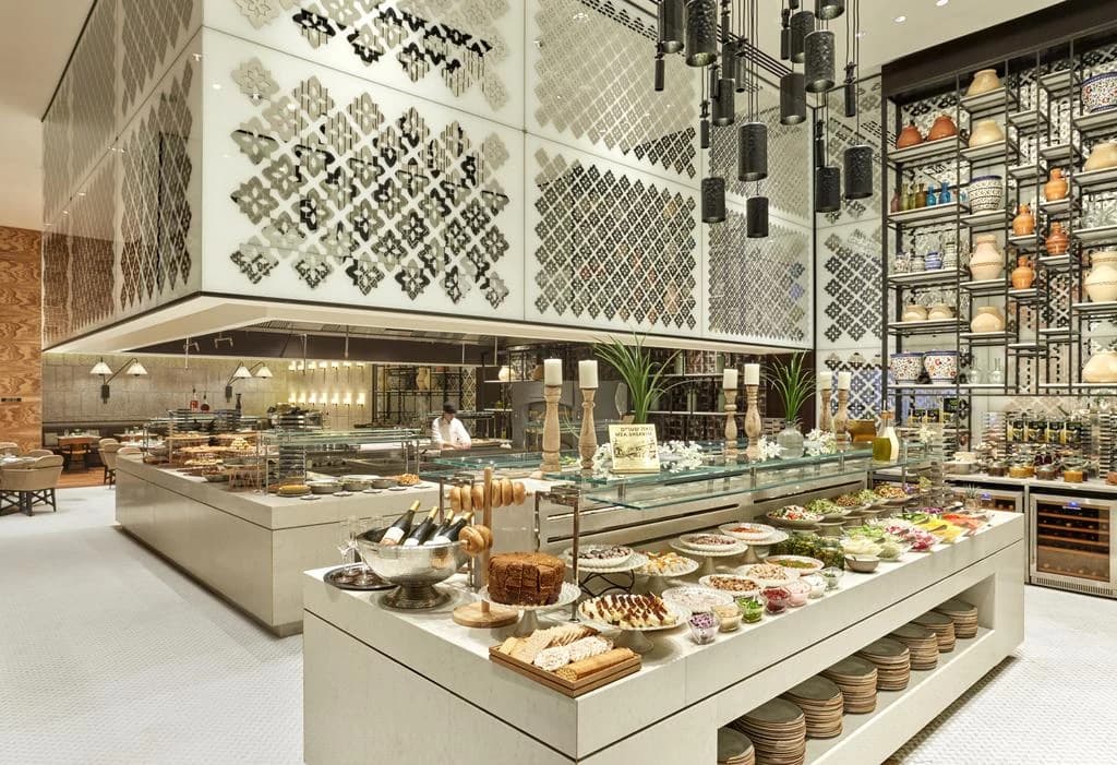 Buffet and patterned walls