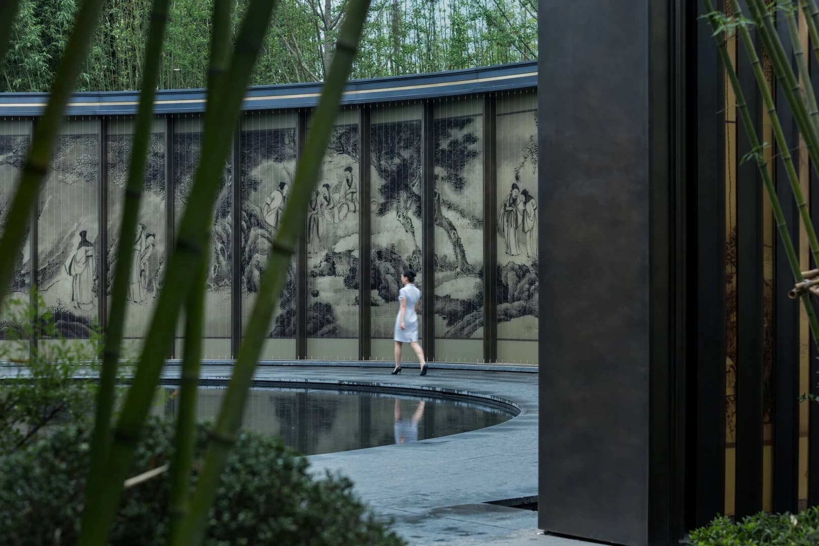 Glass wall through bamboo